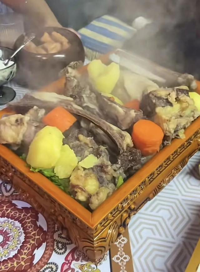 新巴尔虎左旗冬季牧户游 解锁银色呼伦贝尔！