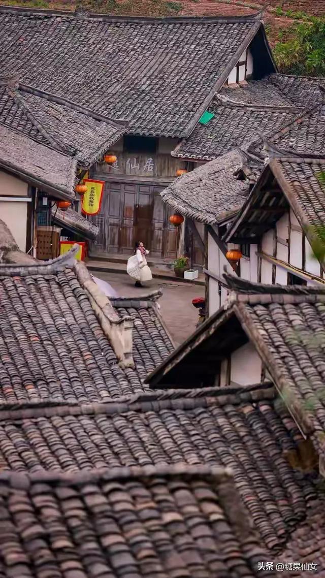 标题：成都1.5h神仙秘境！3处免费桃源，人少景绝还出片