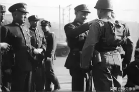 “强辩”二字吓坏人 “娘希匹”一骂驰名（蒋介石口音的故事）图片