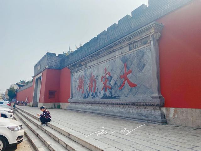 南方游客打卡河南“开封府”景区，惊呼：怎么这么新？