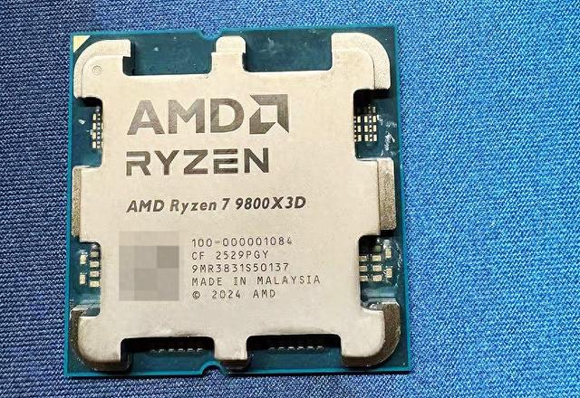 RX 9070 GRE值得入手吗？RX 9070 GRE VS RTX 5070游戏性能对比出炉