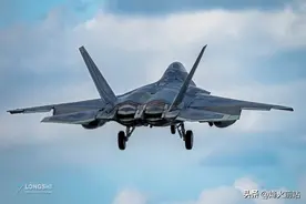 日美防长通话，承诺加强军事存在，剑指台海？大批五代机抵达琉球图片