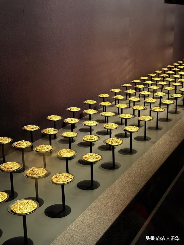 看过古人的小金饰，才知道我们都是在玩他们玩剩的