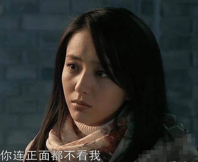 42岁佟丽娅没想到，自己辛苦养大的儿子，今却给前夫陈思诚争了光