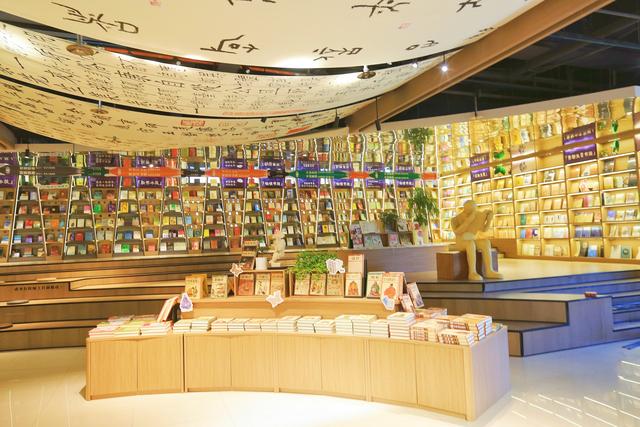 曲靖书城，比景区更安静，比故居更鲜活，触摸这座城市的文化客厅