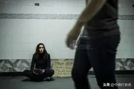 与底层人发生矛盾最佳的处理方式是示弱、远离，千万别与之纠缠！图片