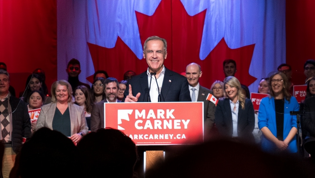 加拿大总理抵达北京，启程前对台叫停一件事，特朗普涉台措辞变了