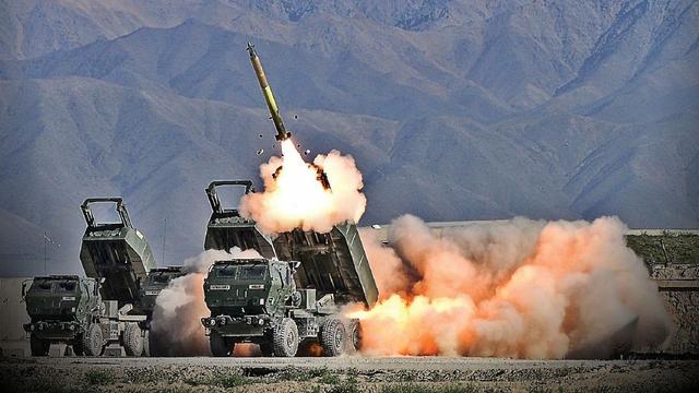 两个多小时后才有动作！解放军毫无征兆启动军演	，对岸毫无准备？