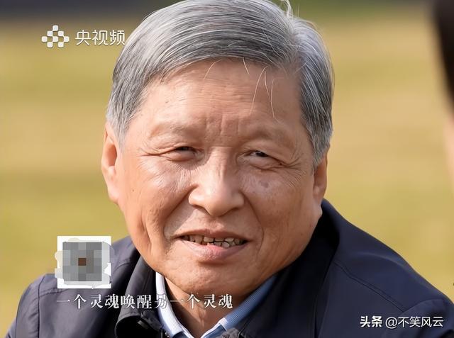 福耀科技大学成绩公布仅2天，令人作呕一幕上演，考生回应太解气