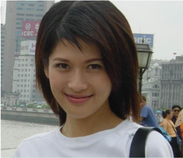 傍大款，当小三，私生活混乱！难怪16年过去，阔太们还在防着她