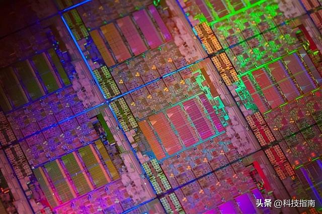 从领先3年到代工求生 intel砸5600亿押注14A工艺，陈立武赌上全部