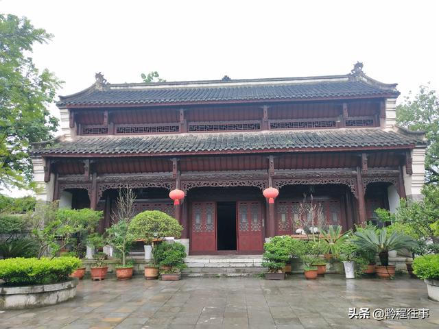 何以青岩：清朝末年，四教云集的青岩古镇的人文胜迹