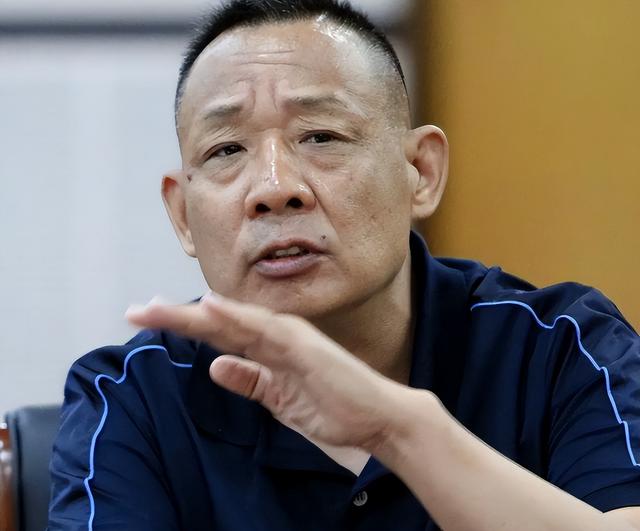 没想到	，国家点名胖东来不到半个月，于东来竟再令所有人刮目相看