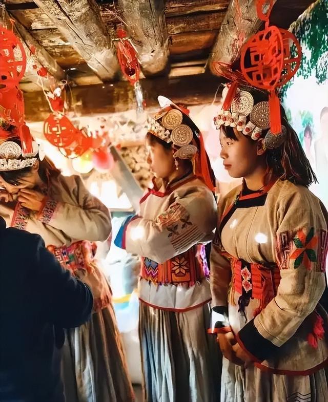 四川最后一个伙婚村落，一个女人可同时嫁多个男人，他们怎么生活