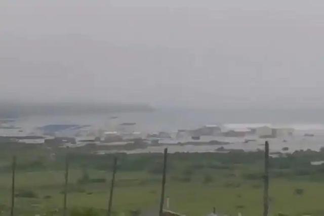 特大地震爆发！海啸瞬间淹没城市，日本遭殃，中国也危险了