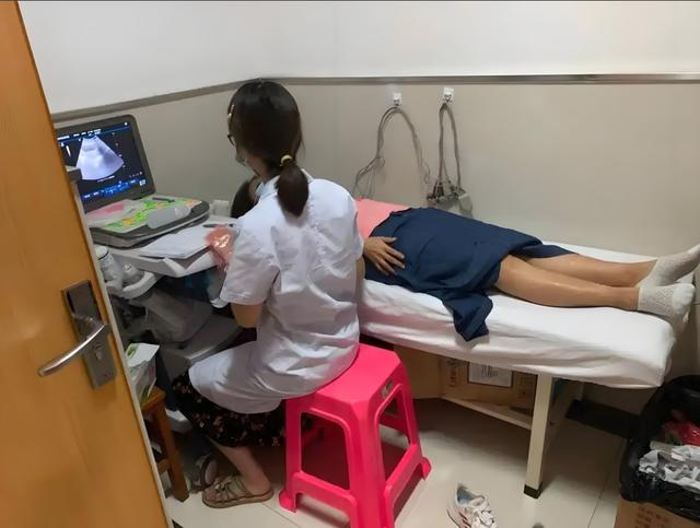 40岁女子肠息肉切除顺利，1年后转癌，她的亲身经历，要引以为戒