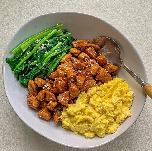 又瘦了15斤，发现：晚上这样吃，掉秤真是快哦！