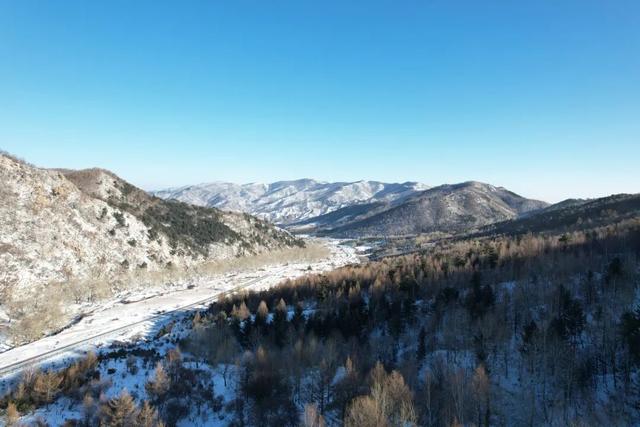 【文明旅游】太原市娄烦县：云顶之上，雪落成诗，来娄烦云顶山，遇见冬日童话