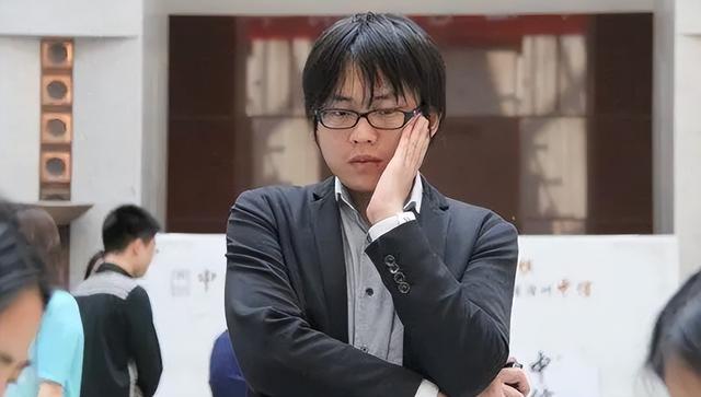 原来他就是聂卫平长子，移民日本入日籍娶日本妻	，拒绝让儿子姓聂