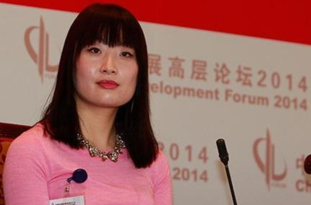 遗产风波沸沸扬扬，“一声不吭”的宗馥莉，终于不再顾忌所谓体面