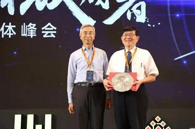 他说“大陆缺什么我就做什么”，三次创业都击中中国芯片命门