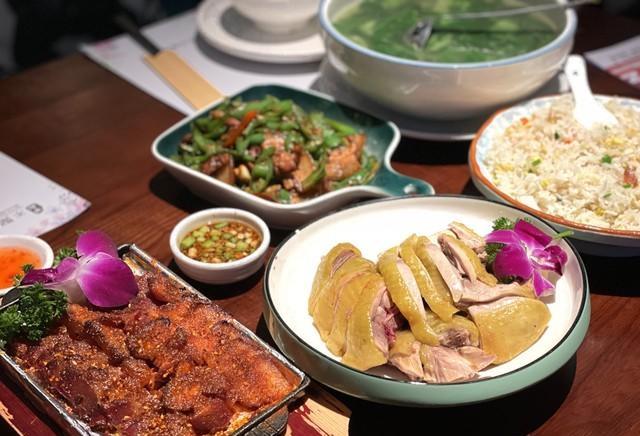 我是南宁人，从洛阳和开封旅行回来，不得不说两座城市差别太大了