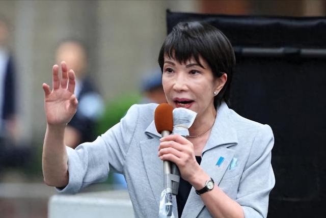 46条航线全部停飞！44万人退票，高市早苗一句话让日本损失千亿