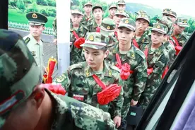 当兵12年包分配，真有这么简单？聊聊部队服役那些事儿图片