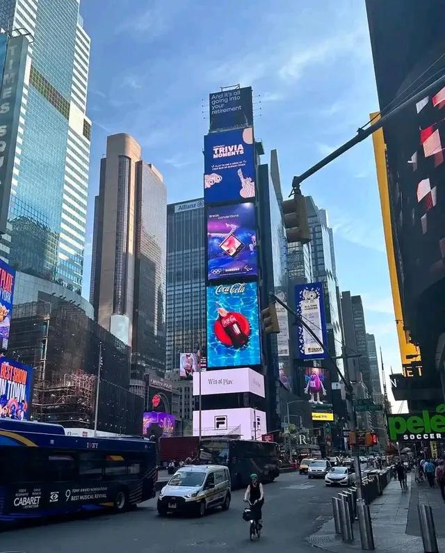 突发奇想拿天津和纽约比了下，然后受到亿万点暴击