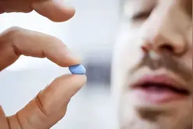 经常吃伟哥，对身体伤害多大？一定要记住这4点，用药安全高效！图片