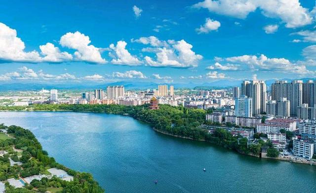 江西最小地级市，面积逊南昌萍乡，常住人口仅120万