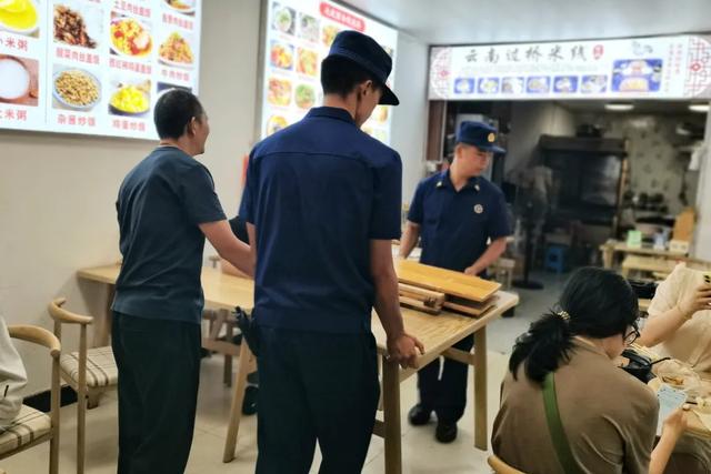生活｜大理古城焕新记：多部门联动整治，让古城更有序、更舒心！
