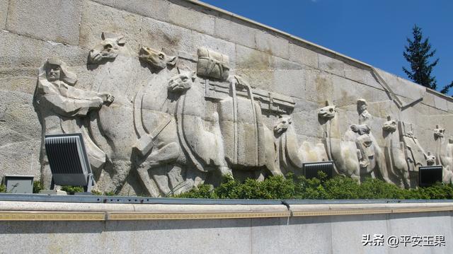 大庆，像一本书，我轻轻掀开了一页