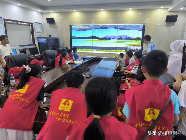 溆浦县开展气象科普与探索主题活动 各民族雷锋青少年收获颇丰