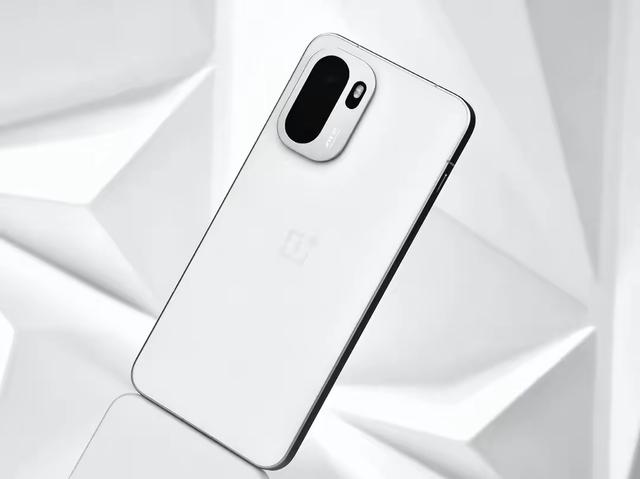 性价比党看REDMI K90！一加Ace6偏游戏，真我GT8价高，闭眼入稳！