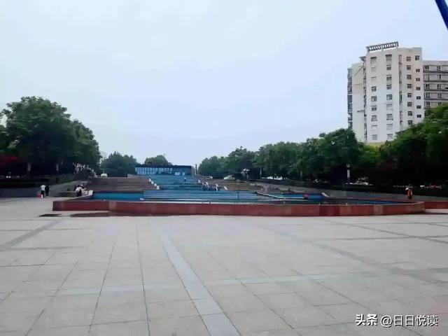 湖北荆州:沙隆达广场,城市记忆的多维拼图