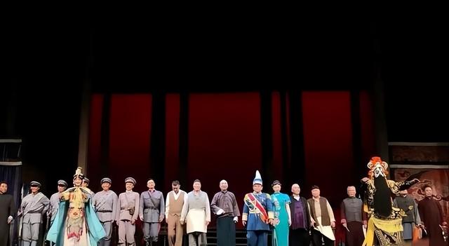 吃相太难看！陈佩斯砸上亿的电影还没上映，令人恶心一幕上演