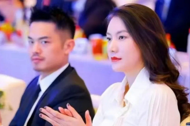 林丹出轨9年后，再看谢杏芳现状，才知道她的原谅才是最狠的报复