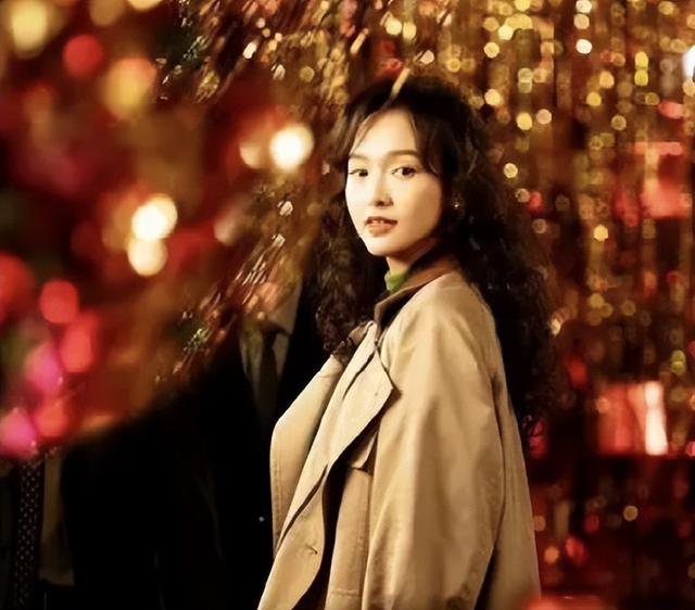 陪玩陪睡只是开胃菜，袭警、舔手指、集体嫖娼，背后的事捂不住了