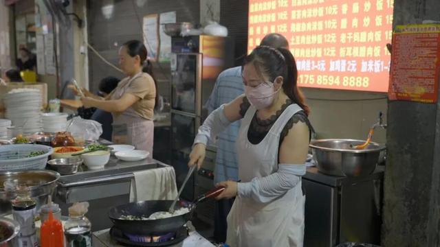 跟着赛事游遵义 │ 红花岗小巷里的宝藏小店，承包你的烟火胃！