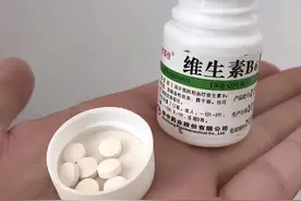 维生素B6，2块钱100粒，还有2个大作用，用于失眠和脑中风！图片