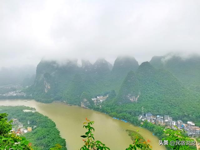 高铁真的开进桂林水墨画里了