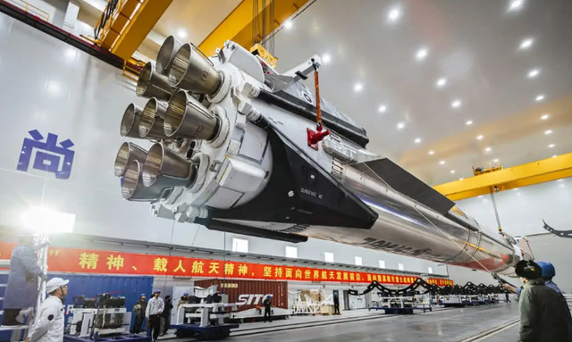 高超导弹成本跌90%！可回收火箭显著突破，民企改写全球创新规则