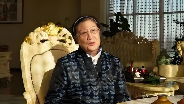 55岁东北大妈退休创业，73岁干出一家上市公司，给家里赚了138亿