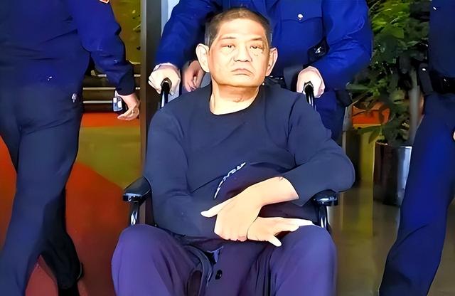 100多位情妇，包养费上亿元，9女同床却落得个凄凉下场、人财两空