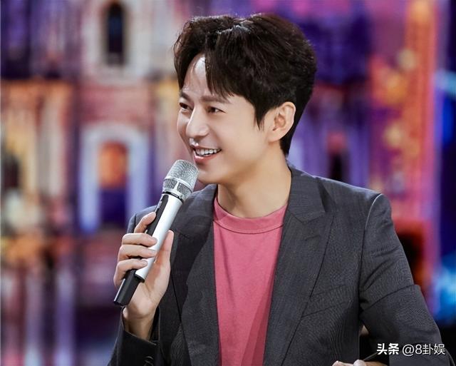 戏子误国！被人民日报点名批评的4位明星	，没有一个值得同情