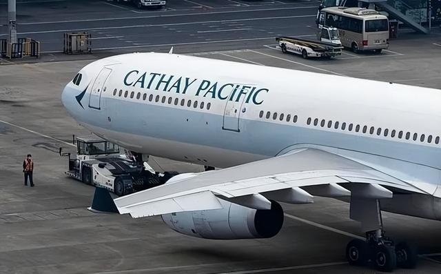 支持中国分裂，拒飞内地航线，歧视大陆游客的国泰航空，如今怎样