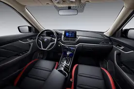 新车味道大是什么原因？怎么解决它？看完赶紧转发图片