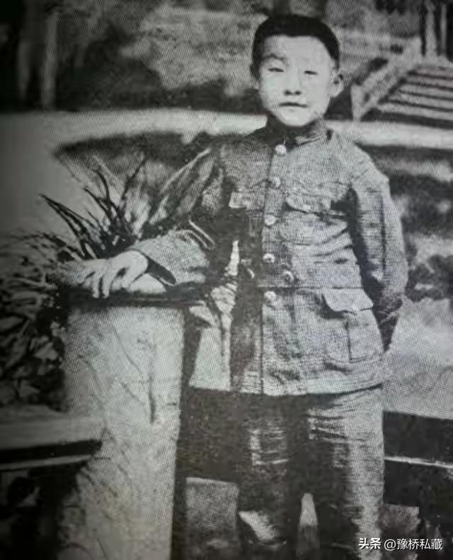 韩复榘之子，蒋介石杀了我父亲，我不去台湾！后加入我志愿军立功