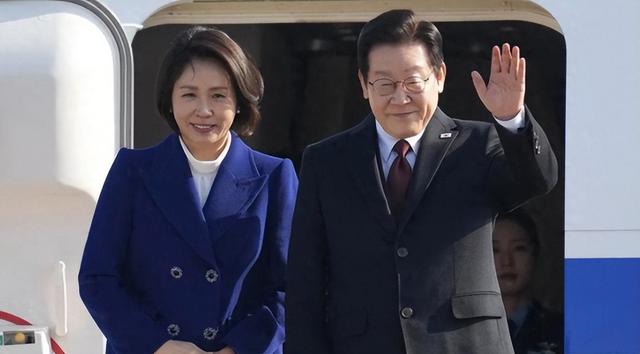 李在明离沪前，中方禁令先起效，高市收坏消息	，菲日统一对华战线